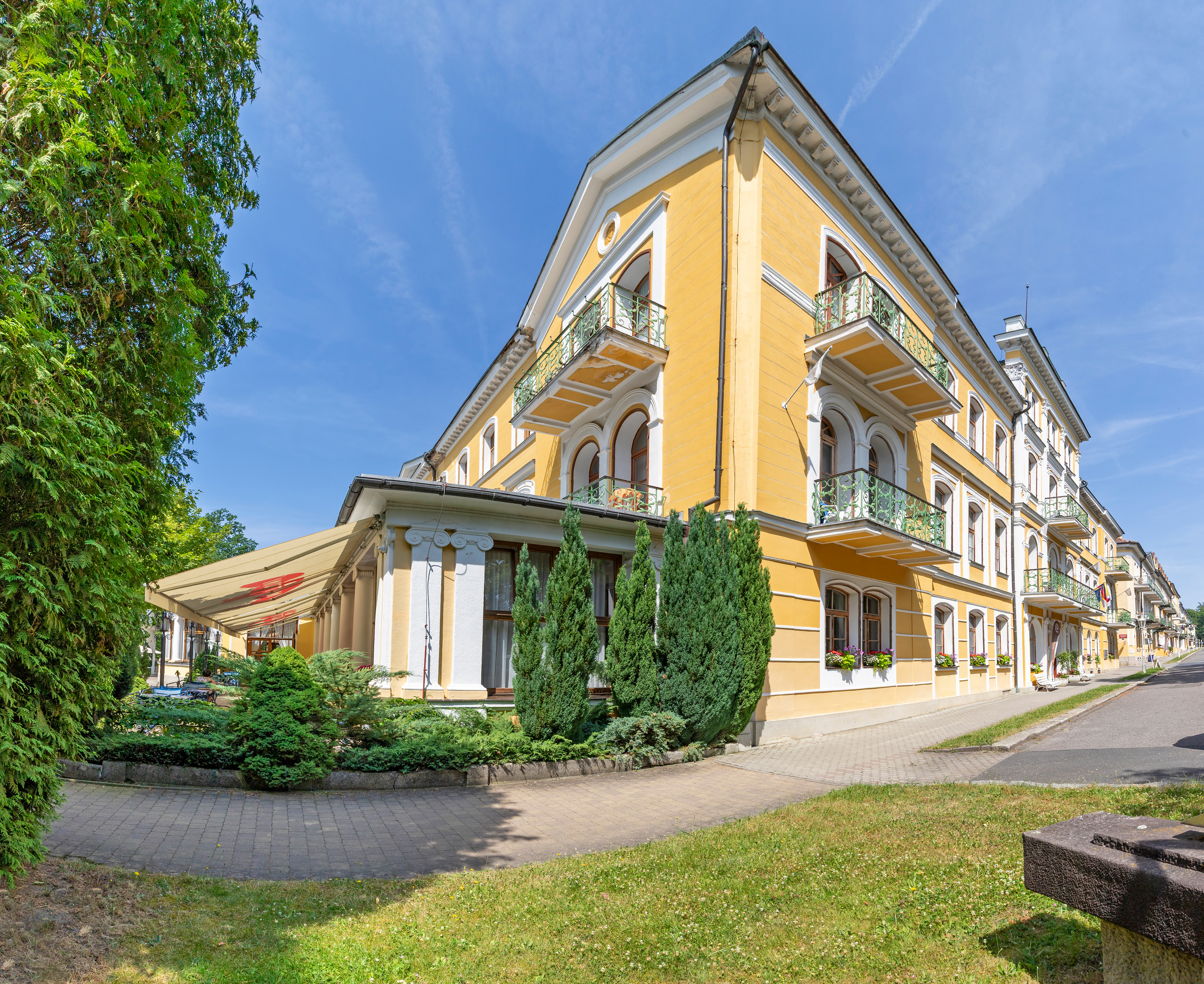 BELVEDERE